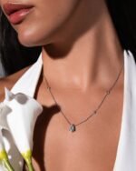 Medium Teardrop Necklace